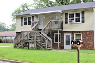 1653 Dane St, Greensboro, NC 27405