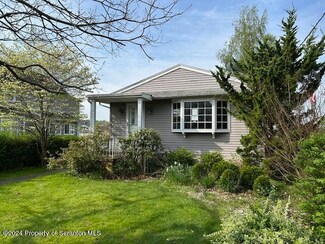 225 Oak St, Scranton, PA 18519