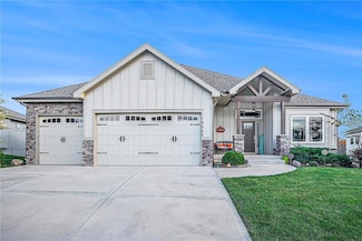 14665 Thousand Oaks Place, Parkville, MO 64152