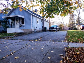 523 N Foster Ave, Lansing, MI 48912