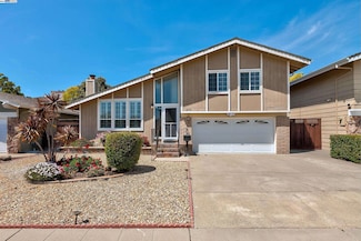 1475 Fry Ln, Hayward, CA 94545