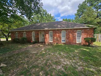 5202 Knight Arnold Rd, Memphis, TN 38118