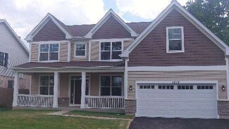 26W040 Armbrust Ave, Wheaton, IL 60187