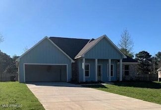 120 Trace Pointe Place, Clinton, MS 39056
