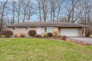 11718 Hand Rd, Fort Wayne, IN 46818