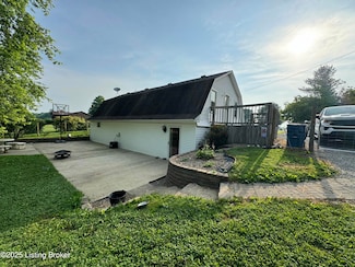 343 Navaho Trail Rd, Brandenburg, KY 40108