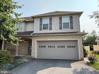 24 Peaceful Ln, Ephrata, PA 17522