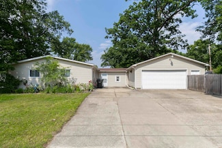 3623 Rexford Dr, South Bend, IN 46615