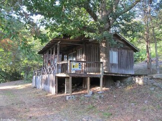 41 Riverview Cir, Hardy, AR 72529