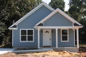 2507 Saxon St, Tallahassee, FL 32310