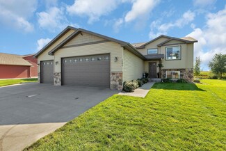 1204 3rd St SW, Rice, MN 56367