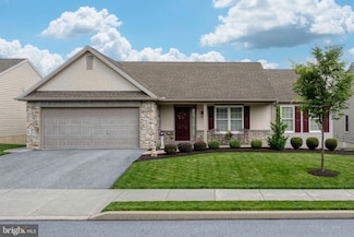 726 Heather Ridge Unit 144, Manheim, PA 17545