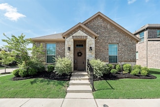 1236 Sagefield Way, Aubrey, TX 76227