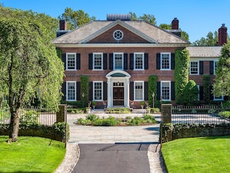 842 Sleepy Hollow Rd, Briarcliff Manor, NY 10510