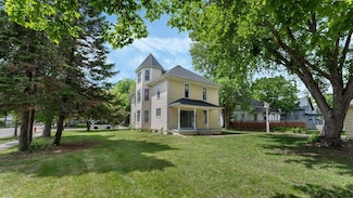 723 3rd St SW, Willmar, MN 56201