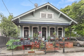 12 Burgundy St, New Orleans, LA 70117