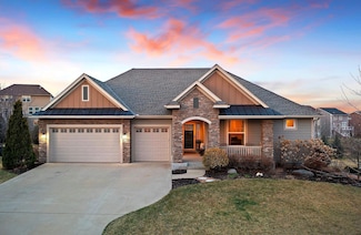 2770 Pondview Curve, Victoria, MN 55386