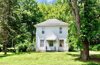 877 W Nimisila Rd, Akron, OH 44319
