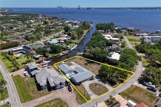1888 Coral Cir, North Fort Myers, FL 33903