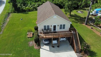 1156 Straits Rd, Smyrna, NC 28579