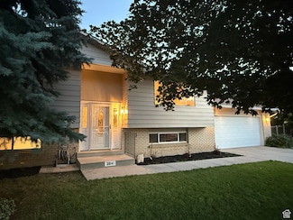 3841 W Bluebird Cir, Salt Lake City, UT 84120