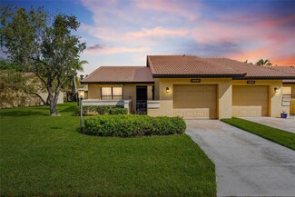 5458 Governors Dr, Fort Myers, FL 33907