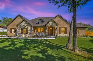 2021 Crystal Palace Blvd, Alvarado, TX 76009