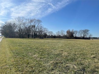 601 S Edwardsville Rd, Worden, IL 62097