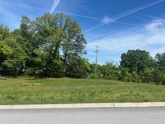 180 Running Oak Dr, Ringgold, GA 30736