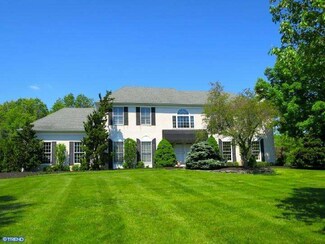 10 Brookside Ct, Cranbury, NJ 08512