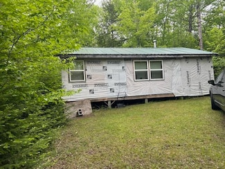 12 Beach View Rd, Dover-Foxcroft, ME 04426
