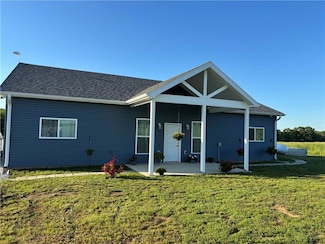 25385 U S 54, Walker, MO 64790