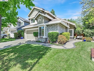 8043 Crossridge Rd, Dublin, CA 94568