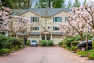 5708 198th St SW Unit C, Lynnwood, WA 98036