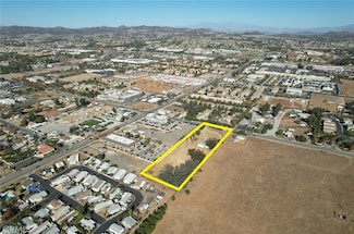 25071 Adams Ave, Murrieta, CA 92562