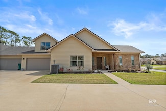 301 Holmes Ave, Foley, AL 36535