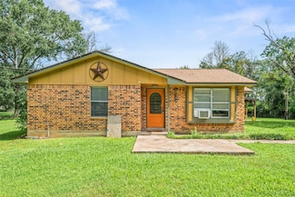28 Cauthen Dr, Huntsville, TX 77320
