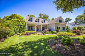 704 Wild Dunes Cir, Wilmington, NC 28411