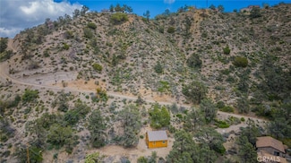 7725 Scenic Dr, Pinon Hills, CA 92372