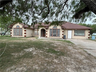 2369 Fm 892, Robstown, TX 78380