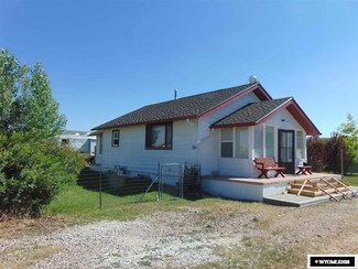 228 Lupine Dr, Evanston, WY 82930