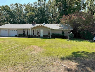 3005 T P White Dr, Jacksonville, AR 72076