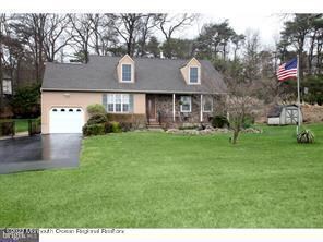 173 W Colliers Mill Rd, New Egypt, NJ 08533