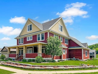 6724 Clarkia Dr NW, Rochester, MN 55901