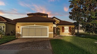 369 Villa Sorrento Cir, Haines City, FL 33844