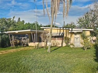 1211 Bay Palm Blvd, Indian Rocks Beach, FL 33785