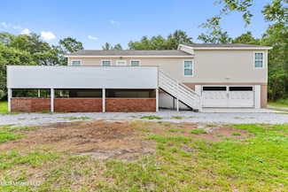 1516 Cook St, Ocean Springs, MS 39564
