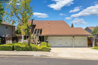 1361 Sussex Way, Concord, CA 94521