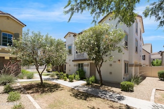 751 N Port Dr Unit 1043, Gilbert, AZ 85233