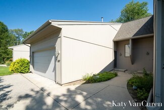 2697 Limestone Ln NE Unit 29, Grand Rapids, MI 49525